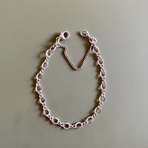 James Avery Medium Twist Charm Bracelet (Size SM)